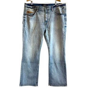 Rank 45 NWT 42X30 Slim Straight Medium Wash Jeans